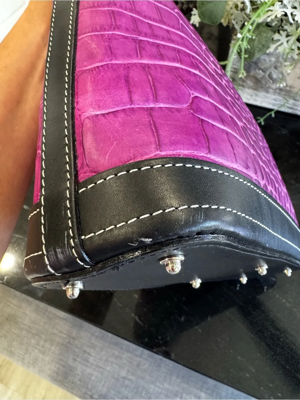 🐊💜Dooney & Bourke Croco Embossed Leather Hobo Shoulder Bag Purple Orchid Black - Picture 11 of 14
